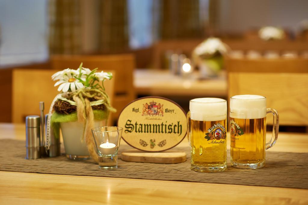 Gasthof Gigl Neustadt an der Donau Buitenkant foto
